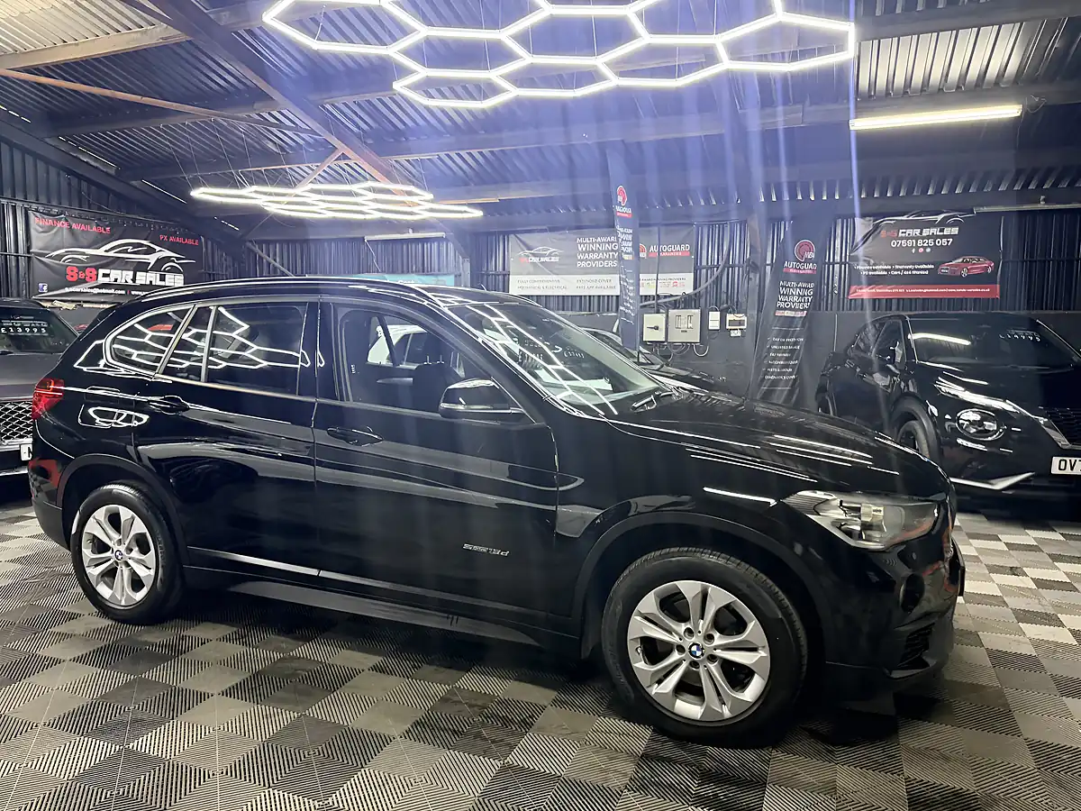 Used 2017 BMW X1 Se Black - Interior and Exterior details 4