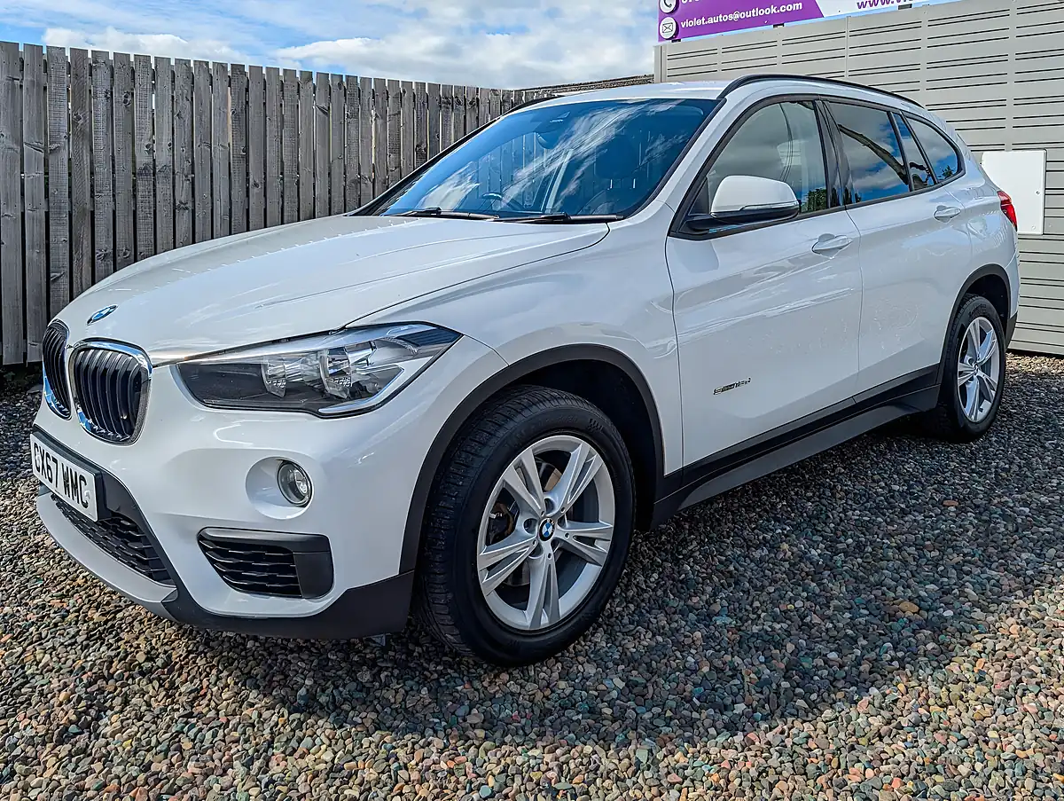 Used 2017 BMW X1 Se White - Interior and Exterior details 7