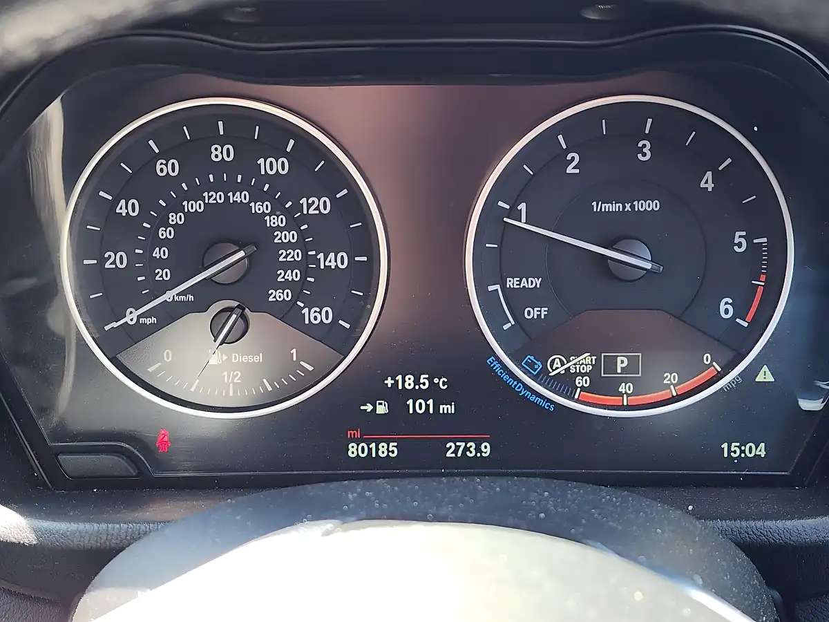 Used 2017 BMW X1 Se White - Interior and Exterior details 9