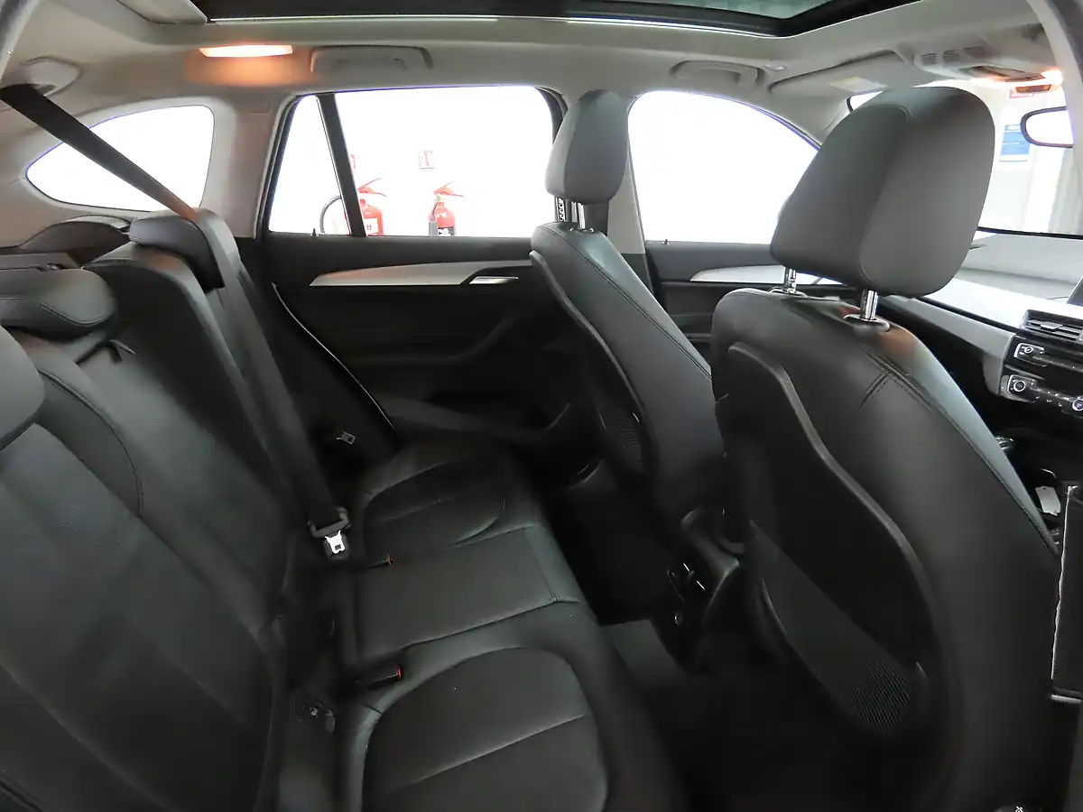 Used 2017 BMW X1 Se White - Interior and Exterior details 11