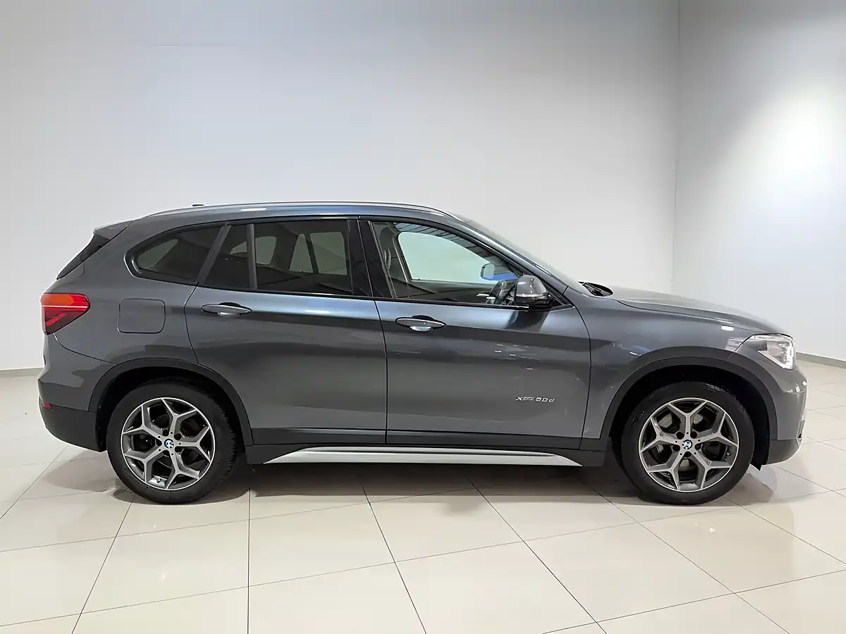 Used 2017 BMW X1 Xline Grey - Interior and Exterior details 10