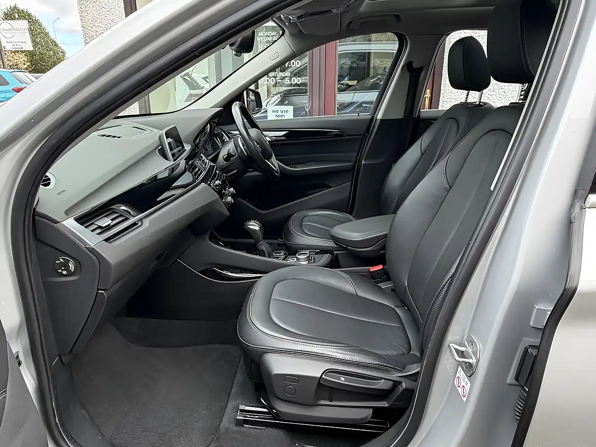 Used 2017 BMW X1 Xline Silver - Interior and Exterior details 15