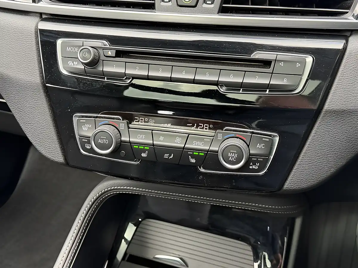 Used 2017 BMW X1 Xline Silver - Interior and Exterior details 18