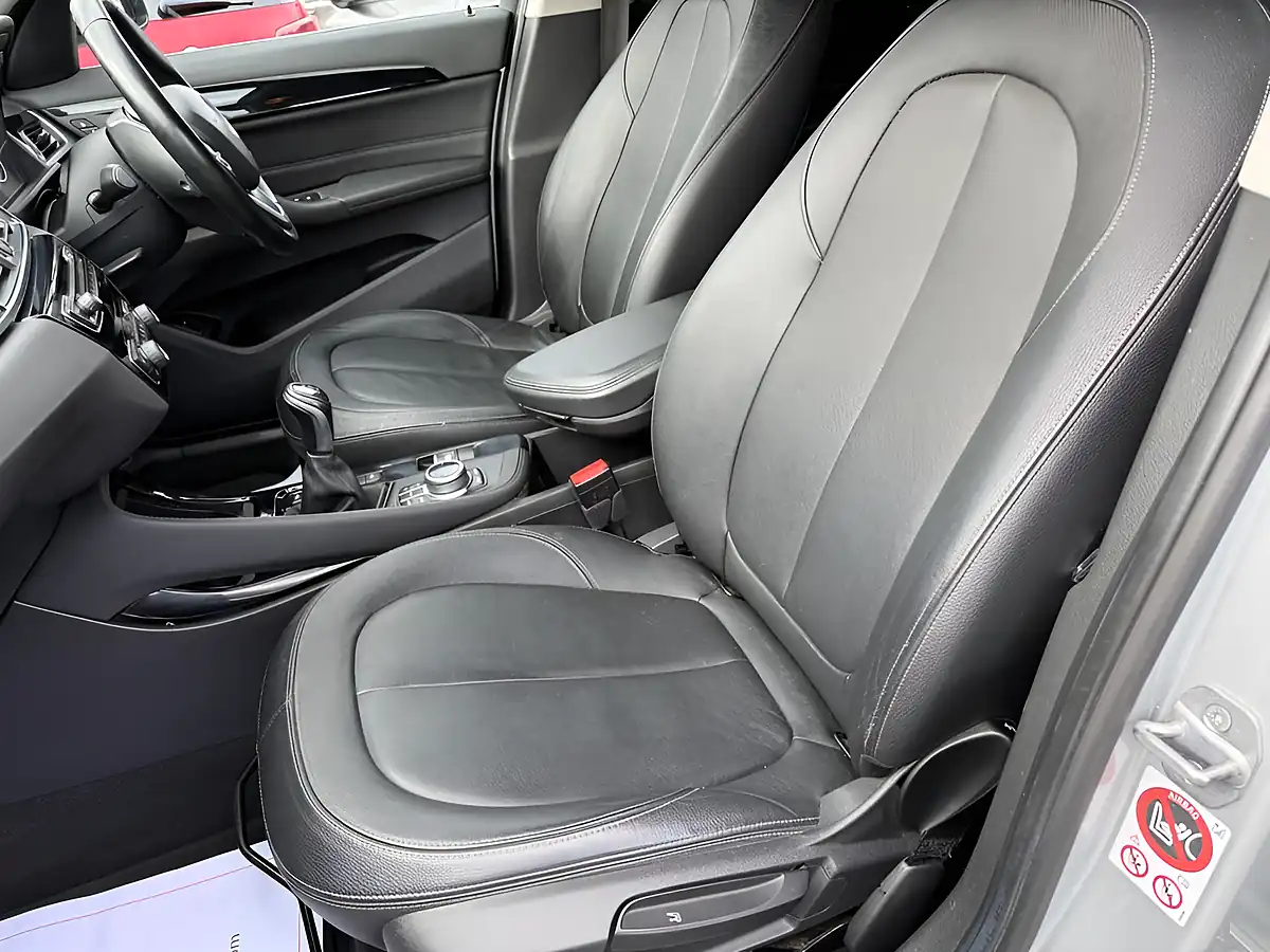 Used 2017 BMW X1 Xline Silver - Interior and Exterior details 18
