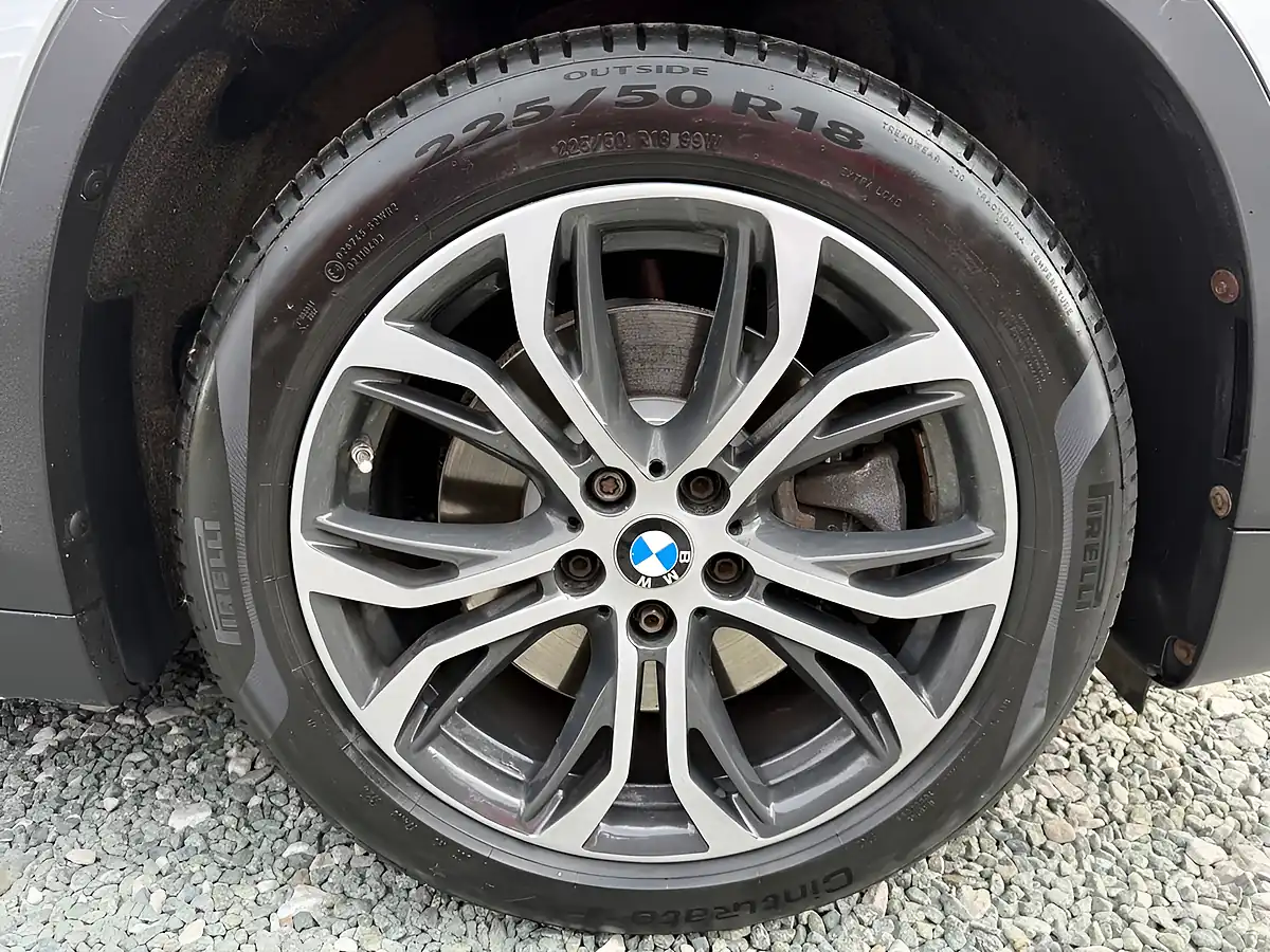 Used 2017 BMW X1 Xline Silver - Interior and Exterior details 20