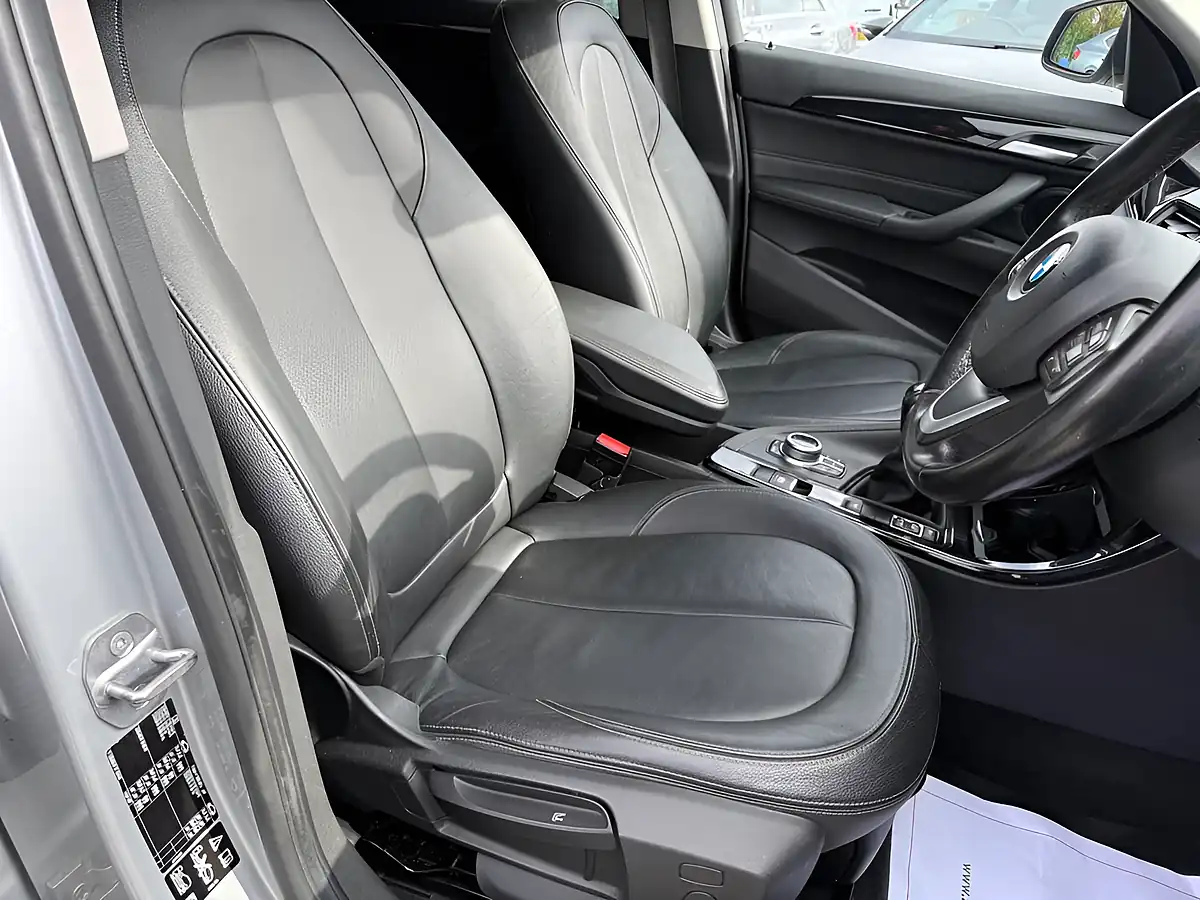 Used 2017 BMW X1 Xline Silver - Interior and Exterior details 9