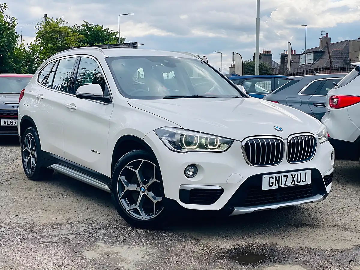 Used 2017 BMW X1 Xline White - Front View