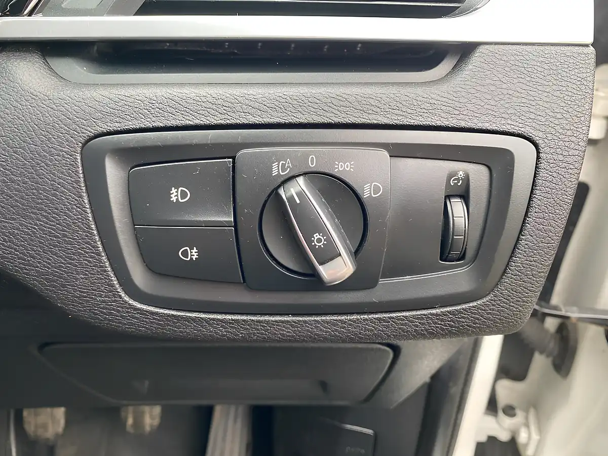 Used 2017 BMW X1 Xline White - Interior and Exterior details 12