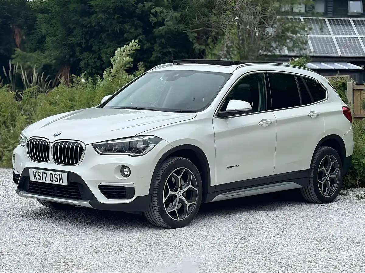 Used 2017 BMW X1 Xline White - Interior and Exterior details 5