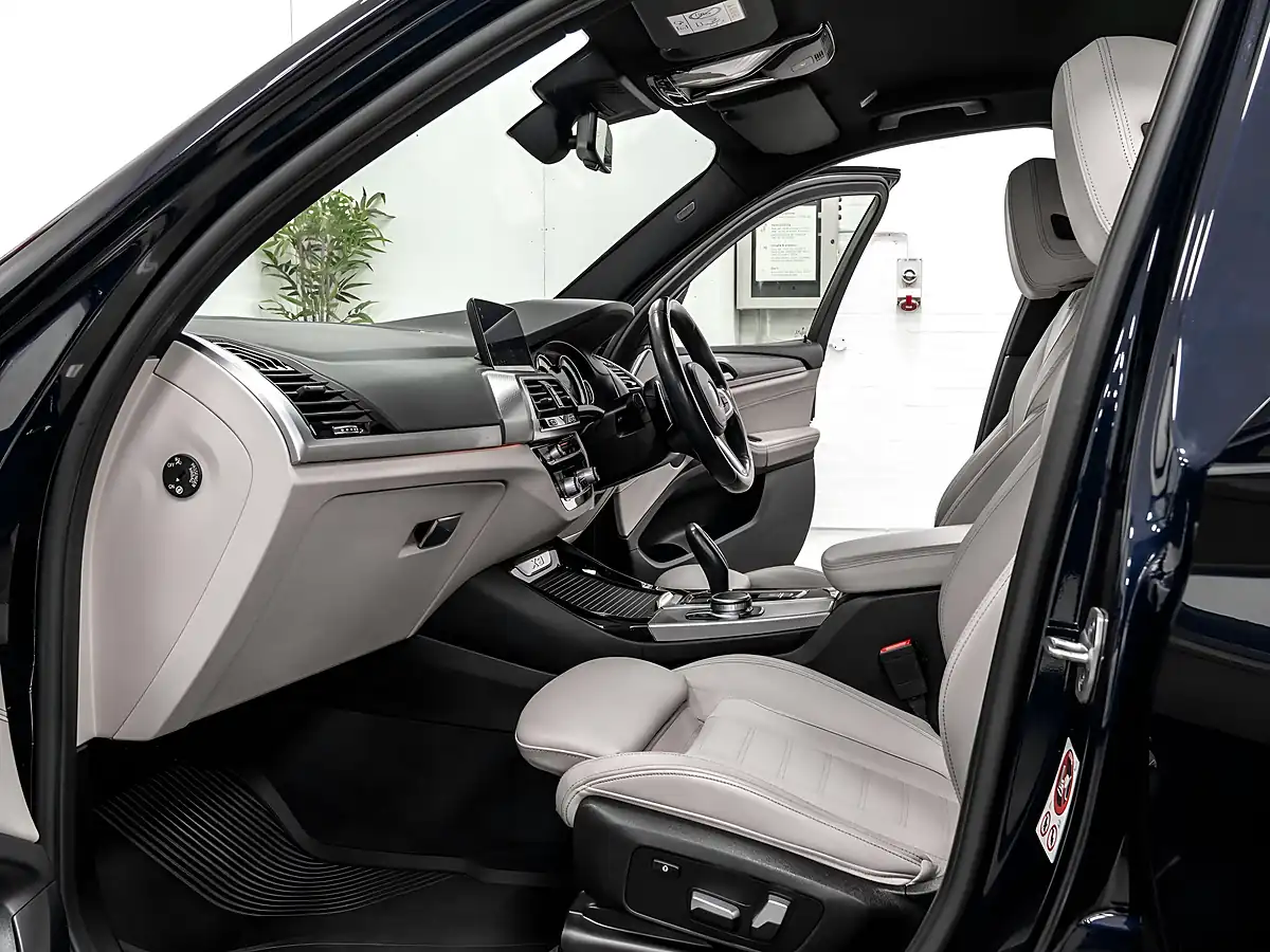 Used 2017 BMW X3 M Sport Black - Interior and Exterior details 16