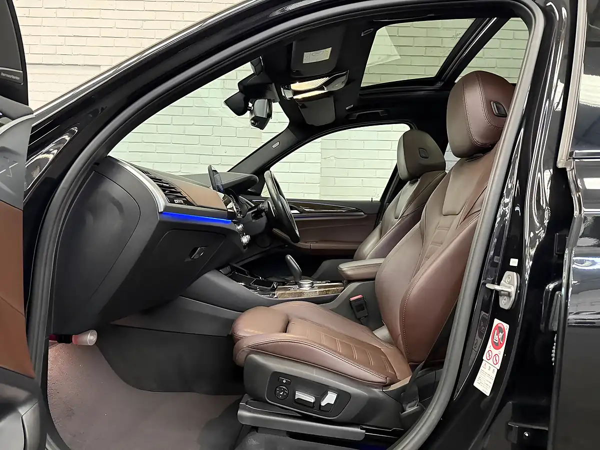 Used 2017 BMW X3 M Sport Black - Interior and Exterior details 17