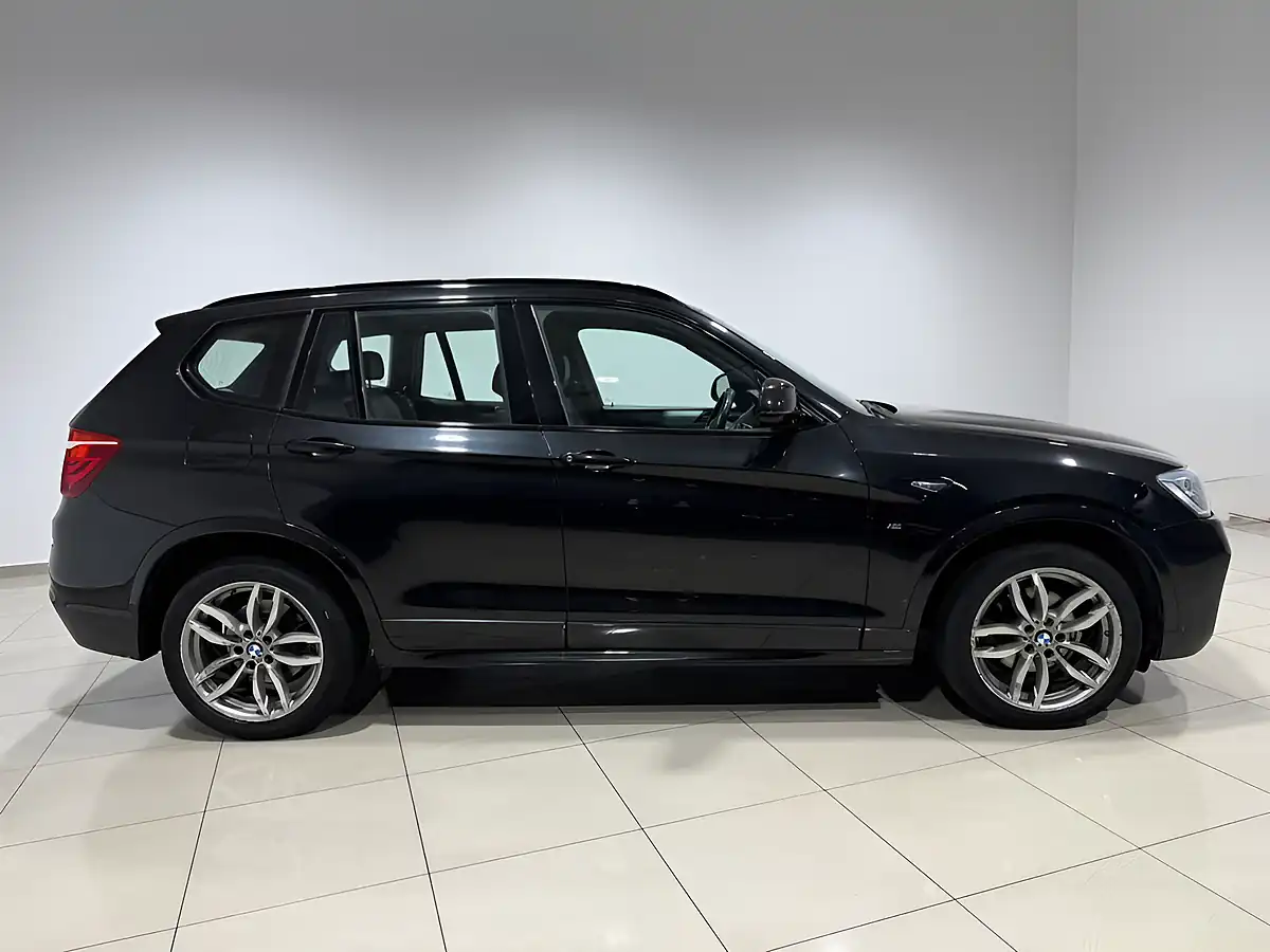 Used 2017 BMW X3 M Sport Black - Interior and Exterior details 8