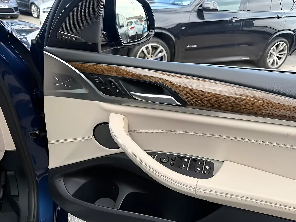 Used 2017 BMW X3 M Sport Blue - Interior and Exterior details 11