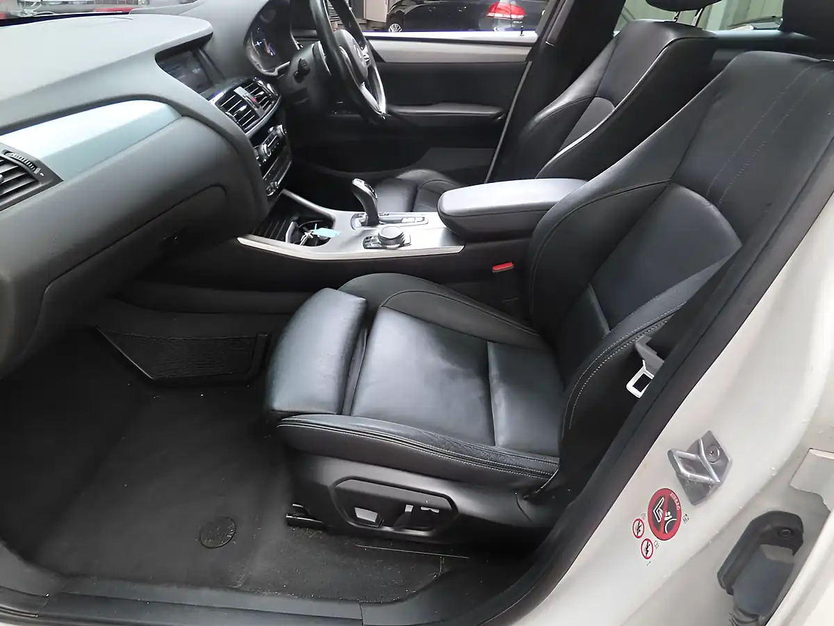 Used 2017 BMW X3 M Sport White - Interior and Exterior details 6