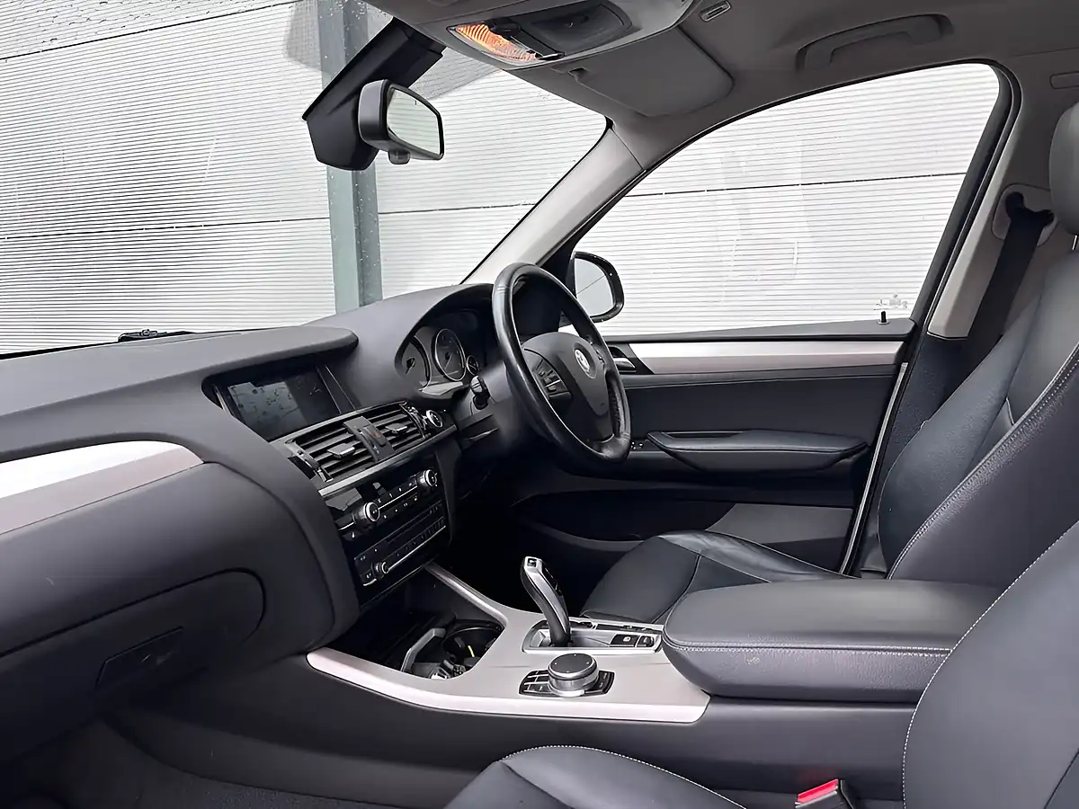 Used 2017 BMW X3 Se White - Interior and Exterior details 17
