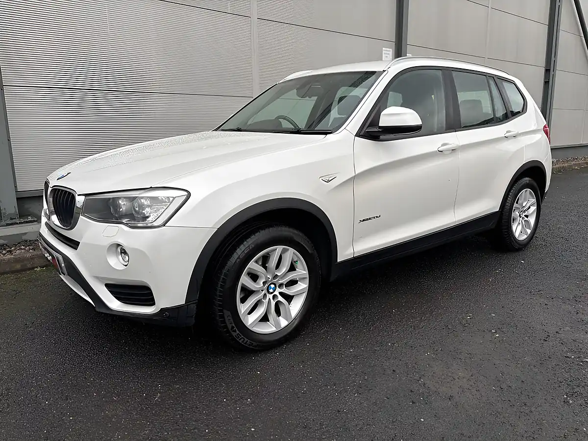 Used 2017 BMW X3 Se White - Interior and Exterior details 8