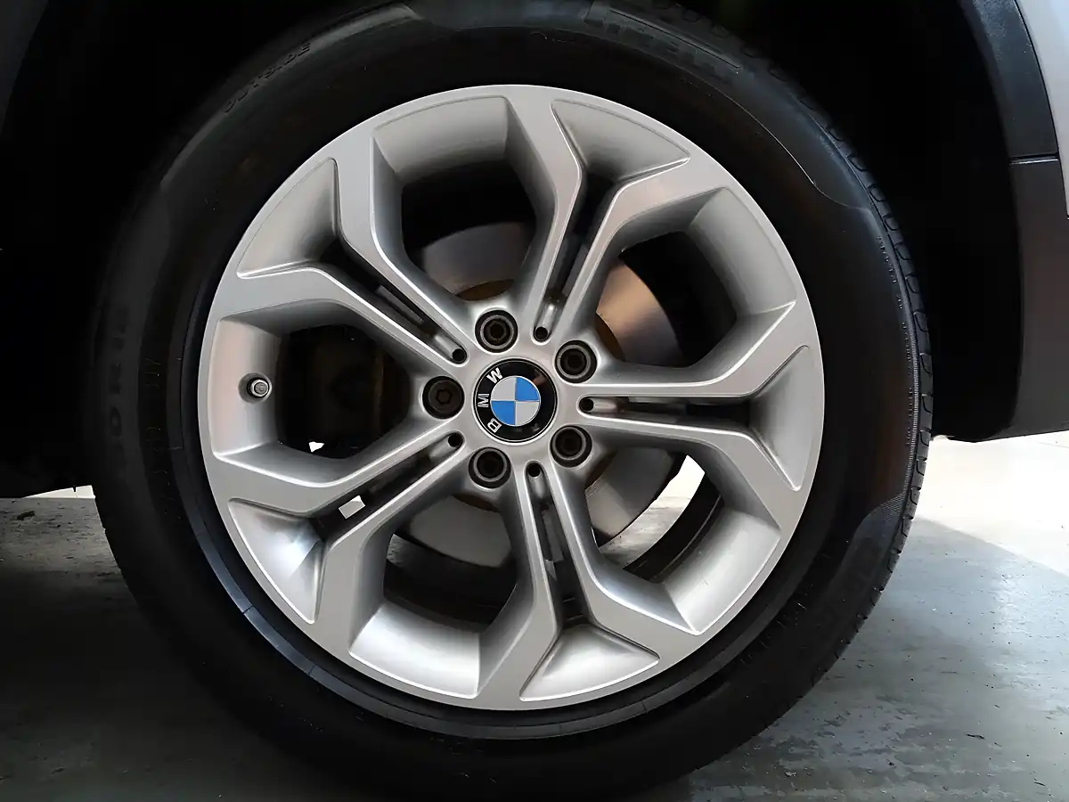 Used 2017 BMW X3 Xline Silver - Interior and Exterior details 18