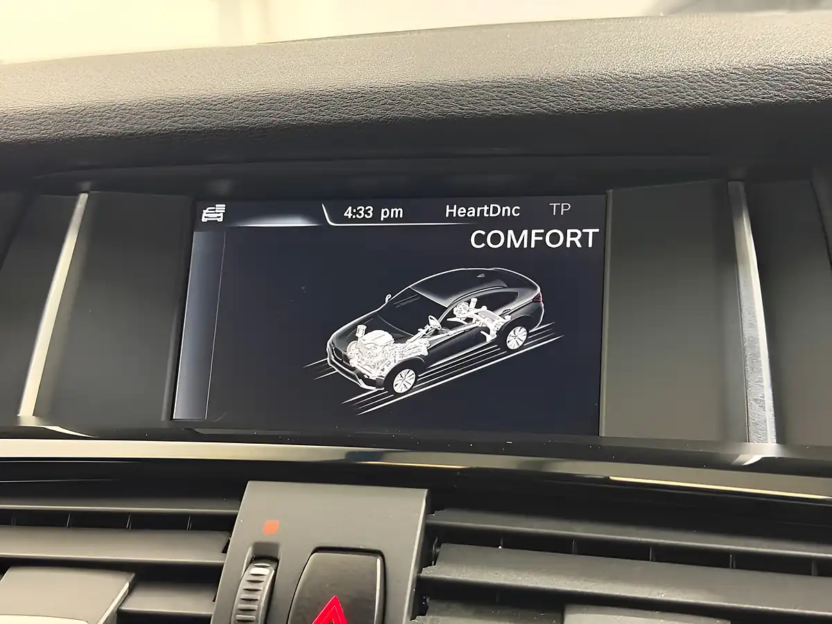 Used 2017 BMW X4 M Sport Black - Interior and Exterior details 16