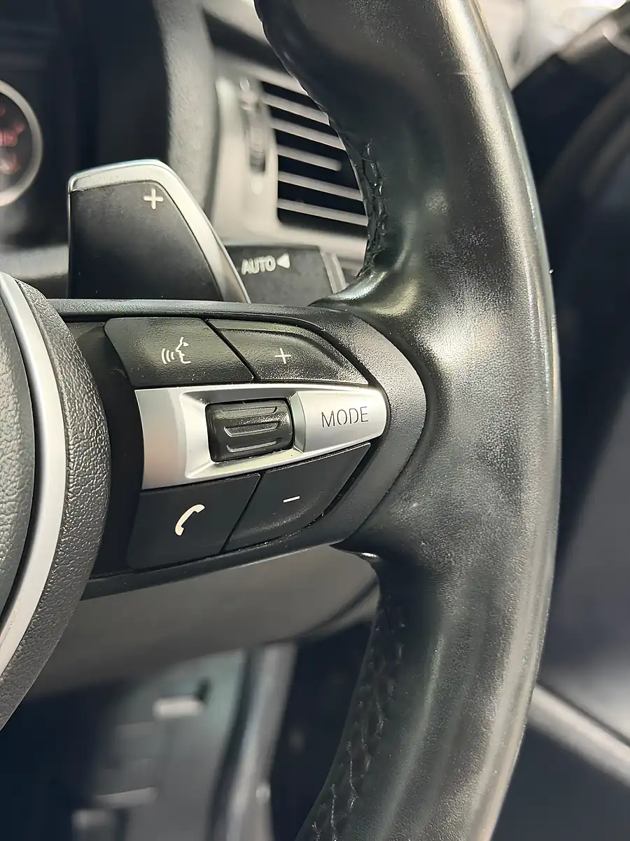 Used 2017 BMW X4 M Sport Black - Interior and Exterior details 18