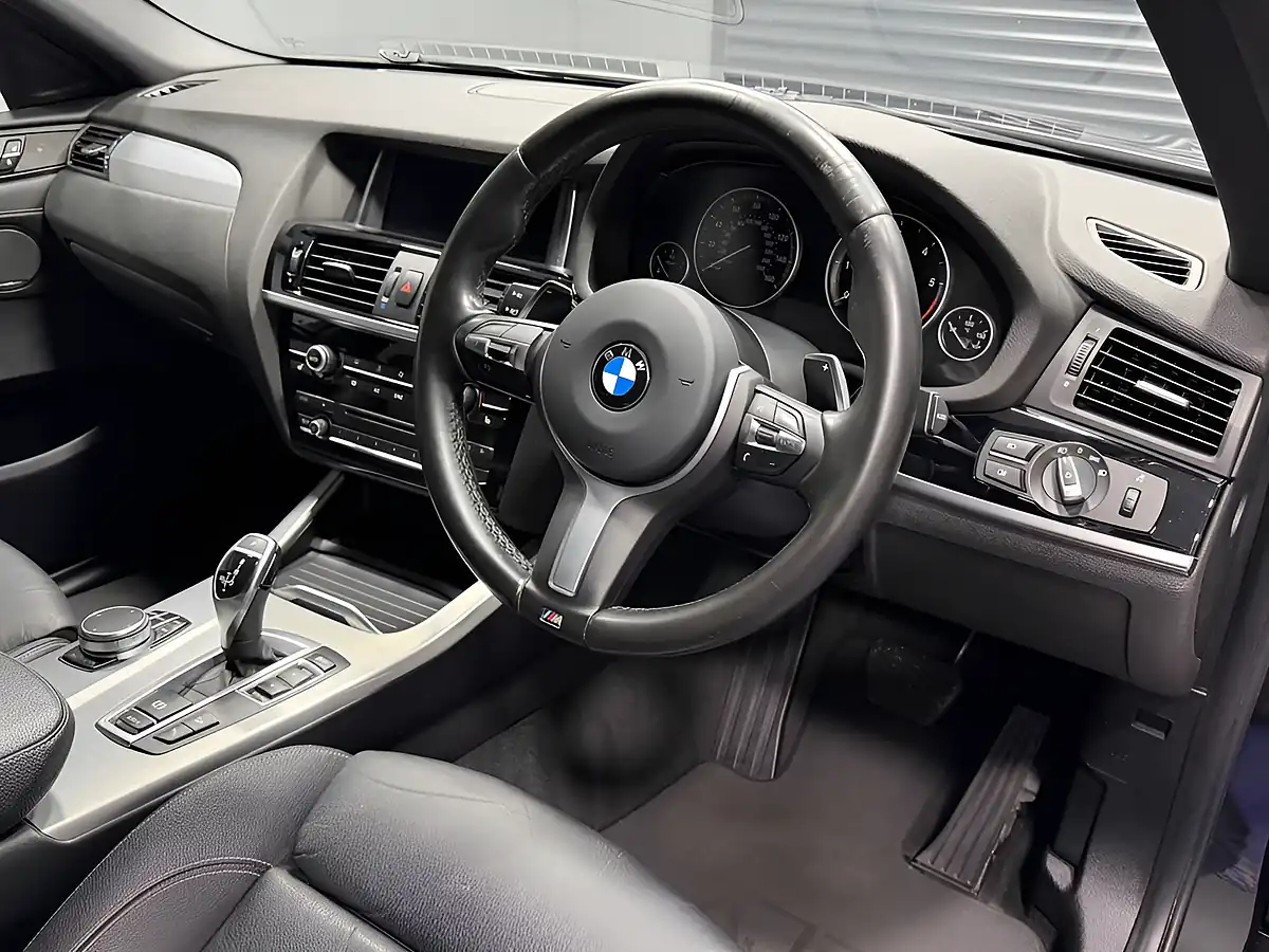Used 2017 BMW X4 M Sport Black Sapphire - Interior and Exterior details 17