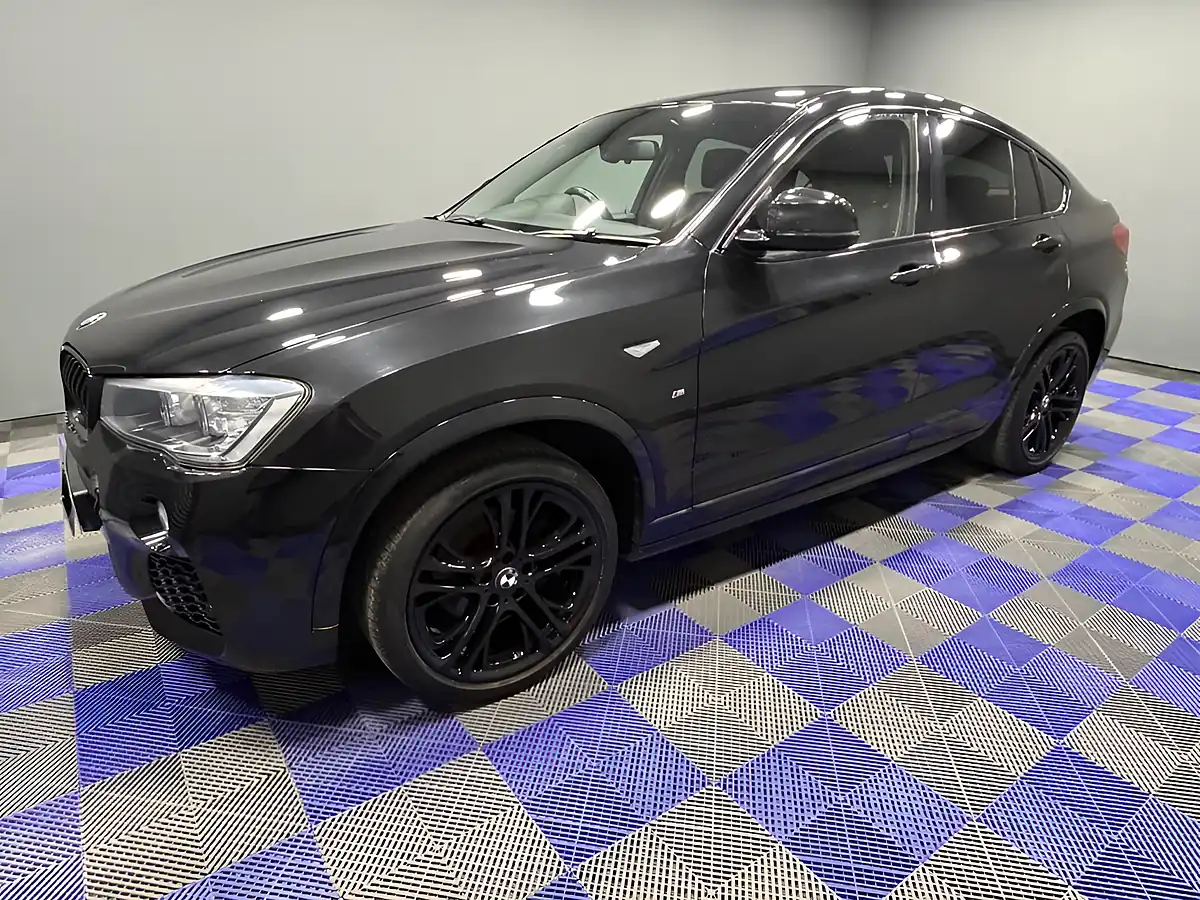 Used 2017 BMW X4 M Sport Black Sapphire - Interior and Exterior details 4
