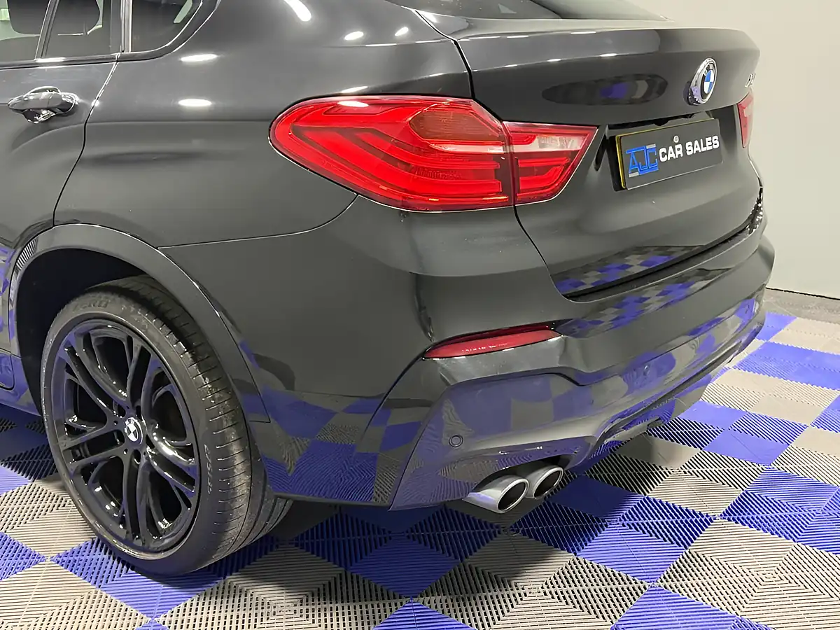 Used 2017 BMW X4 M Sport Black Sapphire - Interior and Exterior details 7