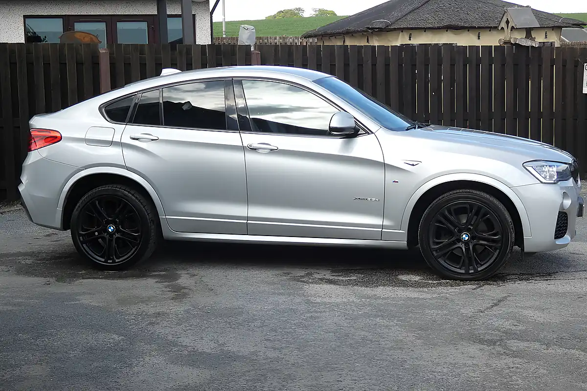 Used 2017 BMW X4 M Sport Glacier Silver - Interior and Exterior details 2