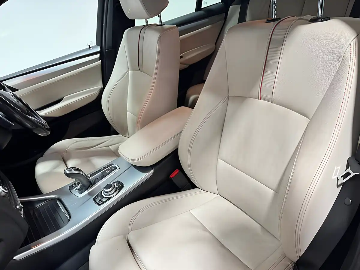 Used 2017 BMW X4 M Sport Grey - Interior and Exterior details 17