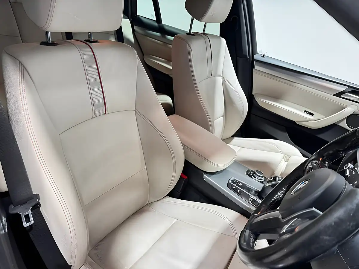 Used 2017 BMW X4 M Sport Grey - Interior and Exterior details 6