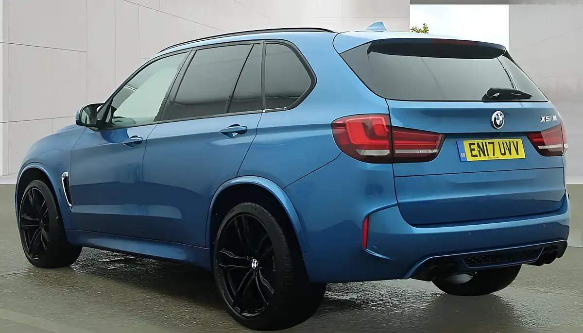 Used 2017 BMW X5 M Blue - Interior and Exterior details 4