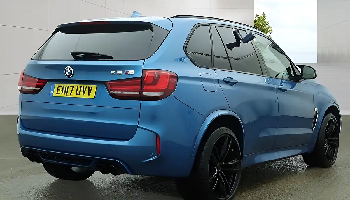 Used 2017 BMW X5 M Blue - Interior and Exterior details 8