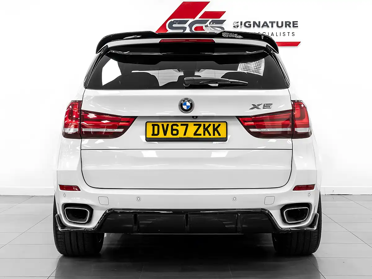 Used 2017 BMW X5 M Sport Alpine White - Interior and Exterior details 7