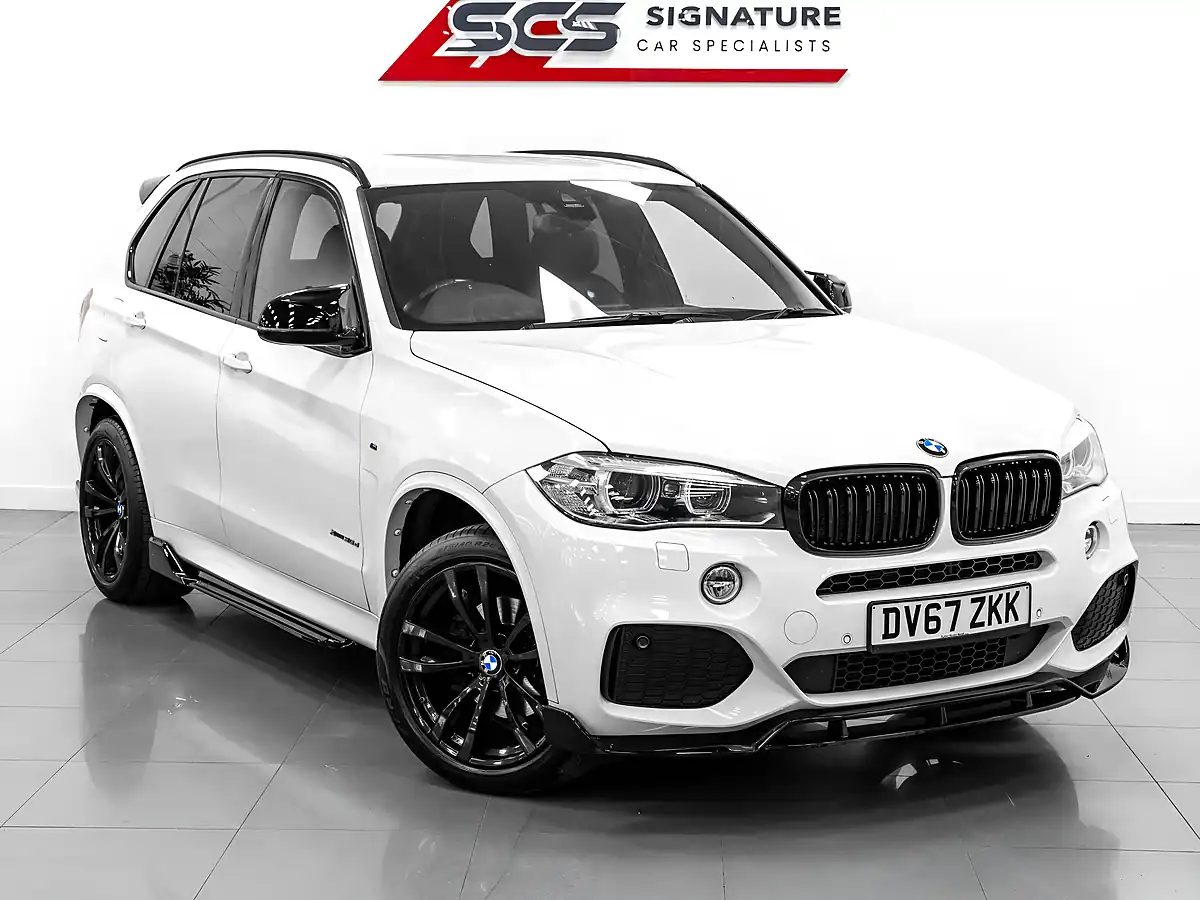 Used 2017 BMW X5 M Sport Alpine White - Interior and Exterior details 8