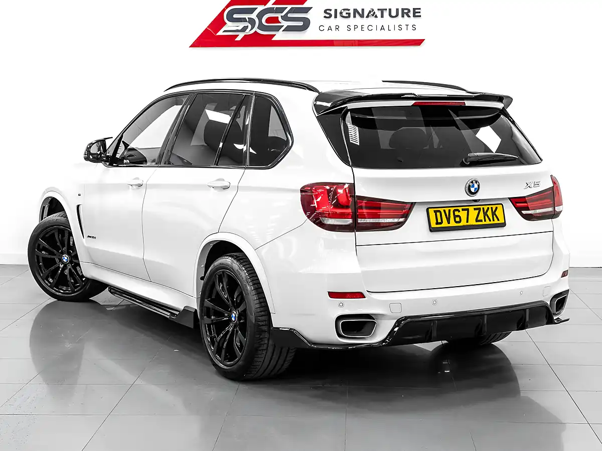Used 2017 BMW X5 M Sport Alpine White - Interior and Exterior details 9