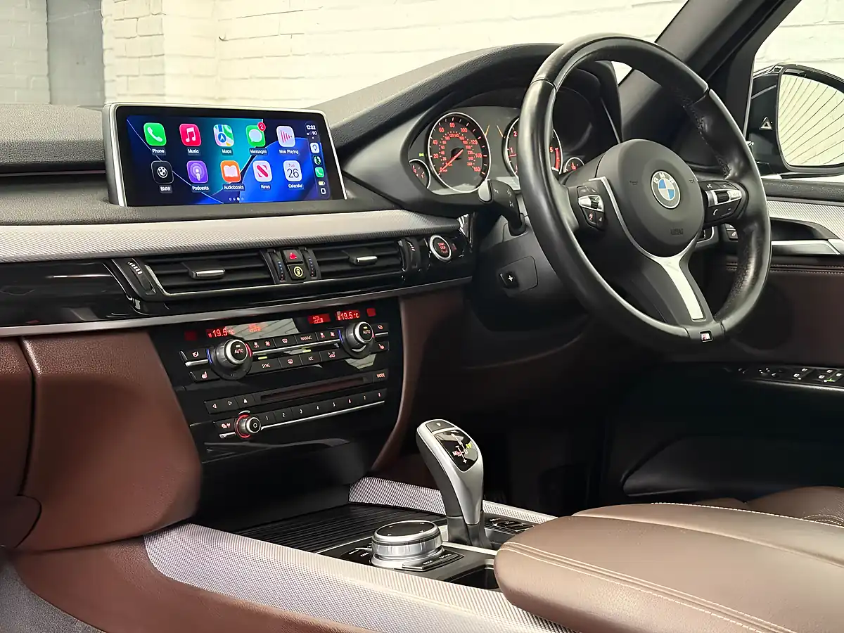 Used 2017 BMW X5 M Sport Black - Interior and Exterior details 11