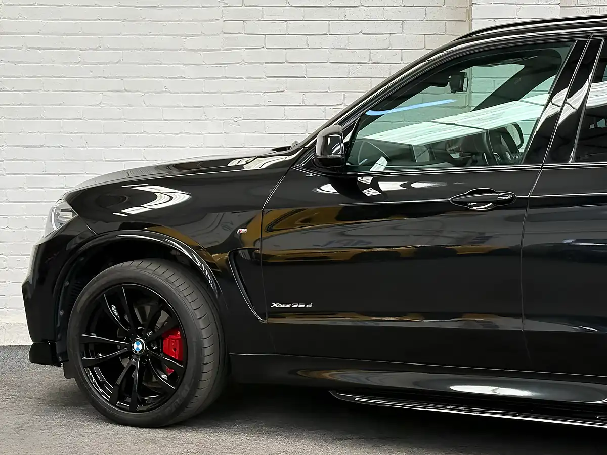 Used 2017 BMW X5 M Sport Black - Interior and Exterior details 15