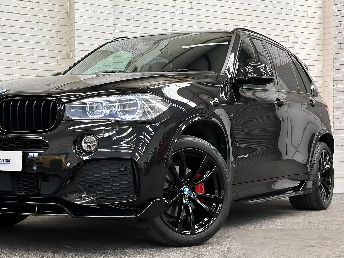 Used 2017 BMW X5 M Sport Black - Interior and Exterior details 5