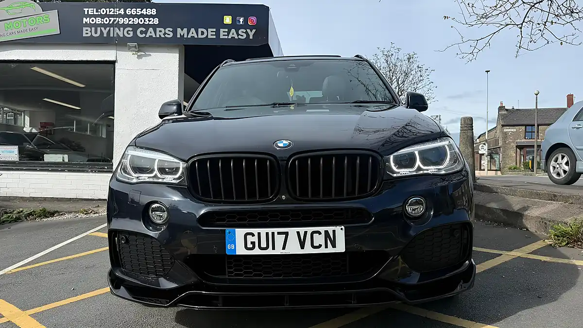 Used 2017 BMW X5 M Sport Black - Interior and Exterior details 6