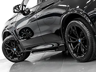 Used 2017 BMW X5 M Sport Black Sapphire - Interior and Exterior details 10