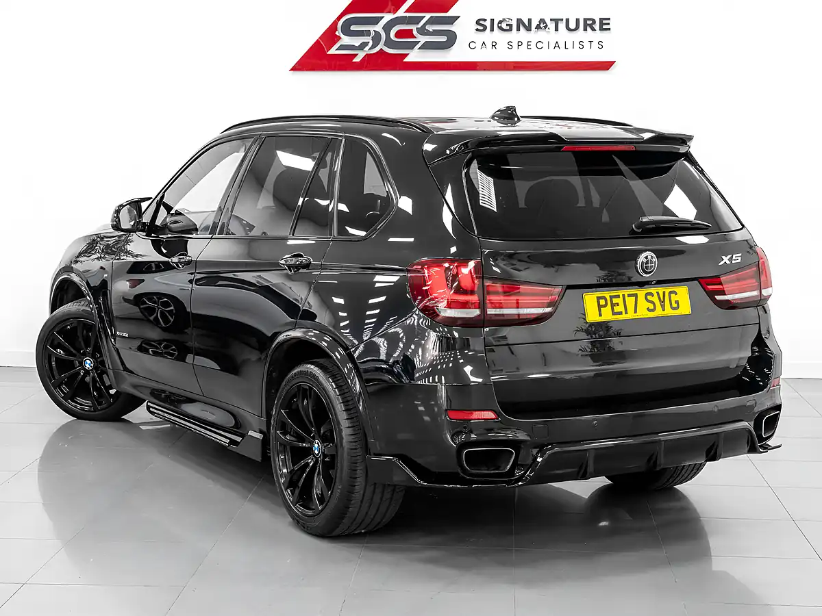 Used 2017 BMW X5 M Sport Black Sapphire - Interior and Exterior details 9