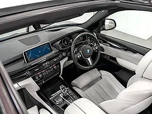 Used 2017 BMW X5 M Sport Black Sapphire - Interior and Exterior details 12