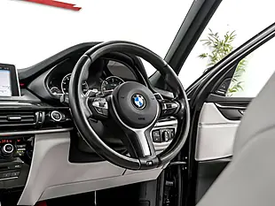 Used 2017 BMW X5 M Sport Black Sapphire - Interior and Exterior details 12