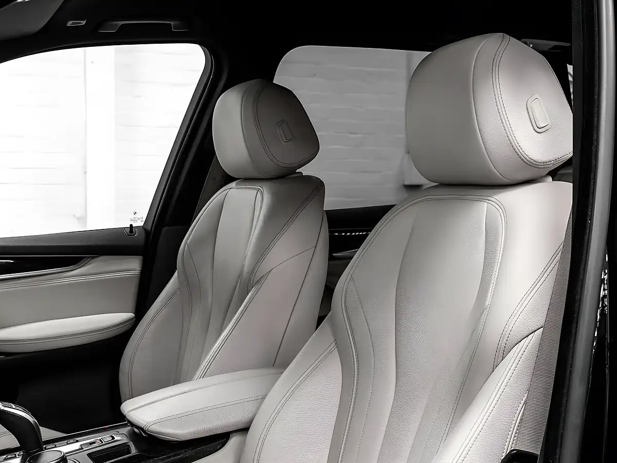 Used 2017 BMW X5 M Sport Black Sapphire - Interior and Exterior details 13