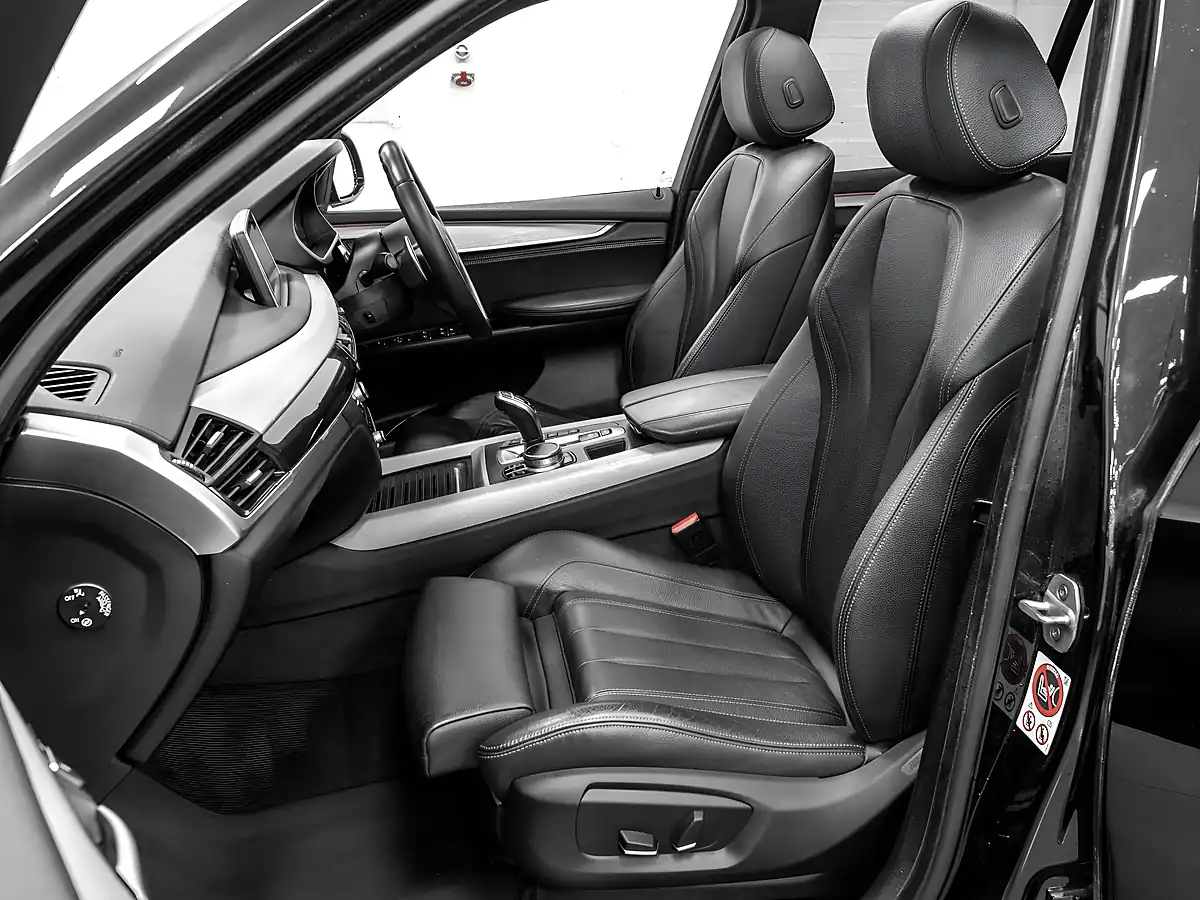 Used 2017 BMW X5 M Sport Black Sapphire - Interior and Exterior details 14