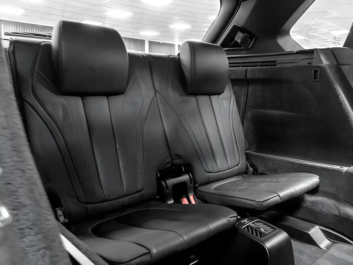 Used 2017 BMW X5 M Sport Black Sapphire - Interior and Exterior details 16