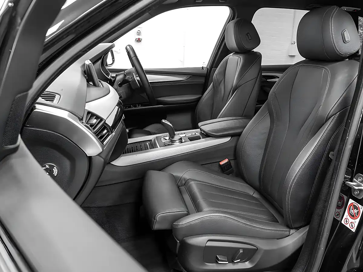 Used 2017 BMW X5 M Sport Black Sapphire - Interior and Exterior details 13