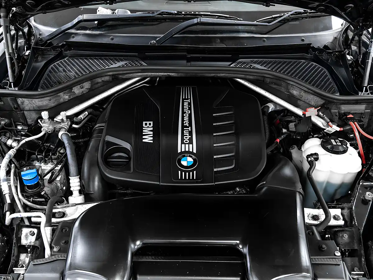 Used 2017 BMW X5 M Sport Black Sapphire - Interior and Exterior details 15