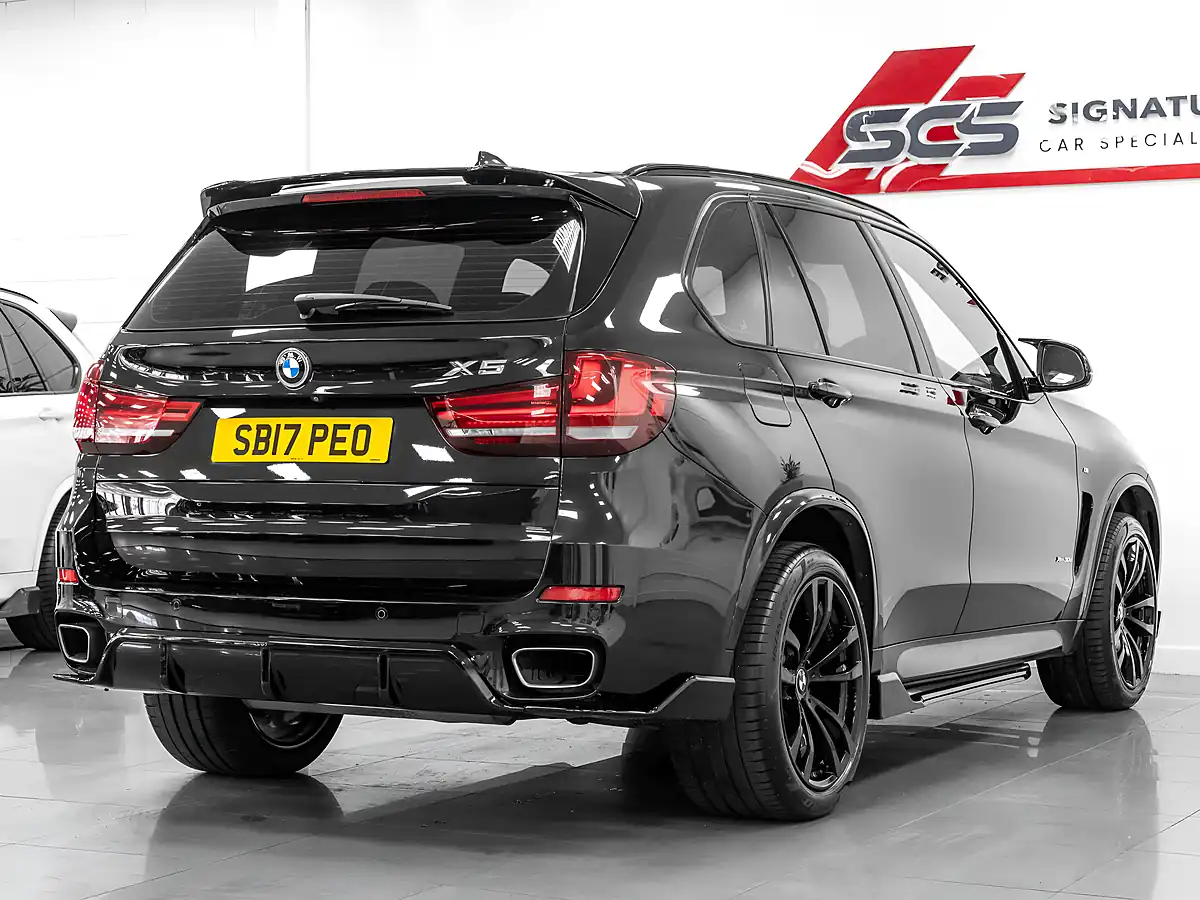 Used 2017 BMW X5 M Sport Black Sapphire - Interior and Exterior details 5