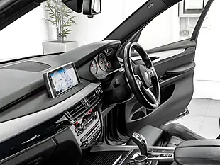 Used 2017 BMW X5 M Sport Black Sapphire - Interior and Exterior details 16