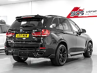 Used 2017 BMW X5 M Sport Black Sapphire - Interior and Exterior details 5